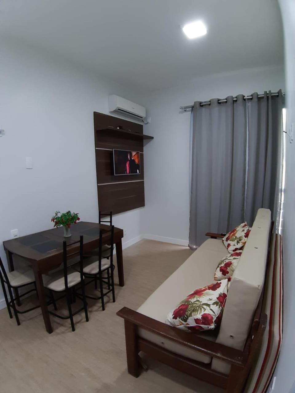 Apartamento Ilha Dos Patos Ingleses Na Beira Do Mar Florianopolis Phòng bức ảnh