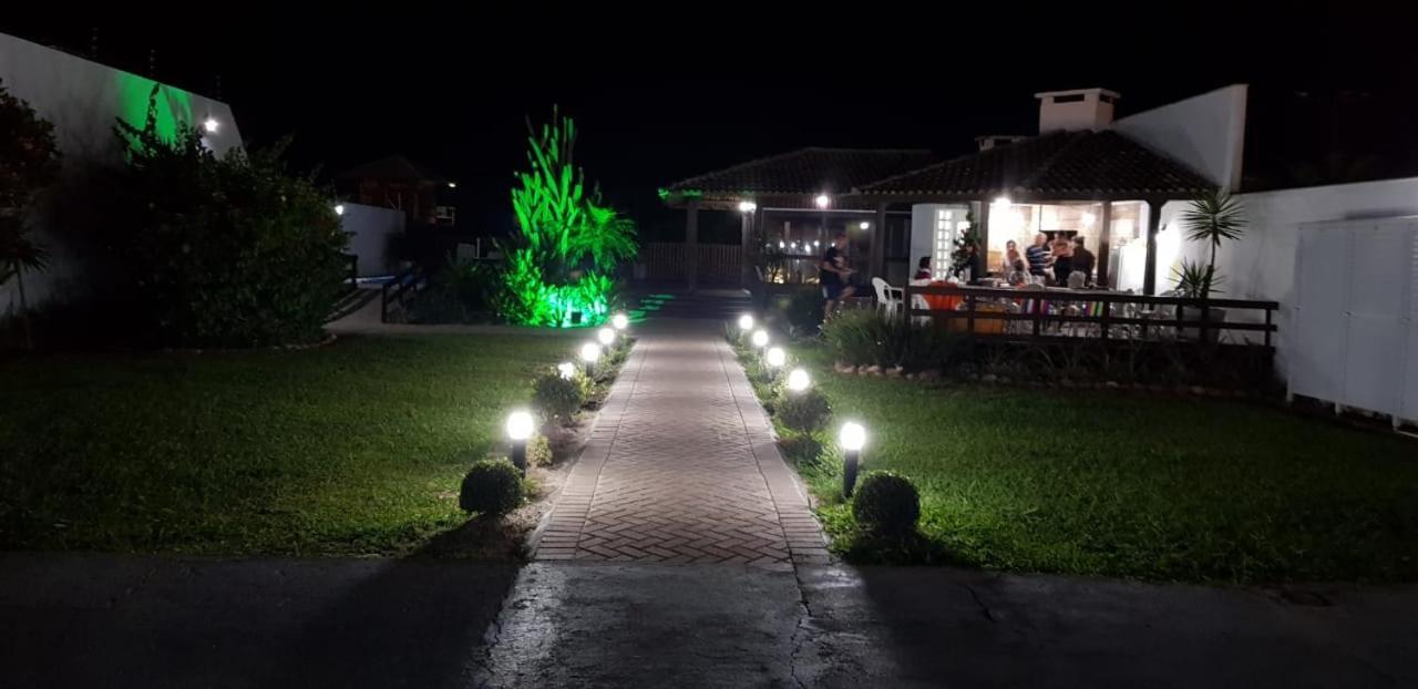 Apartamento Ilha Dos Patos Ingleses Na Beira Do Mar Florianopolis Ngoại thất bức ảnh